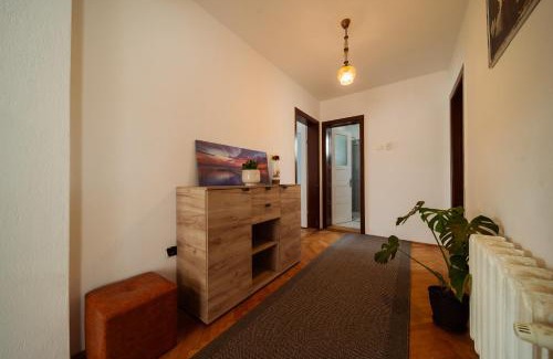 Odorheiu Secuiesc Appartement | Akác Apartmanház