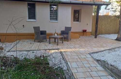 Lakitelek Maison | Akácos Vendégház Tőserdő