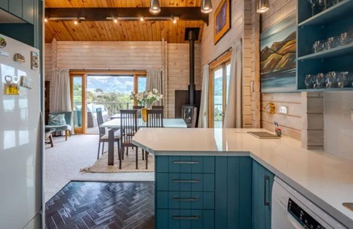 Akaroa Maison | Akaroa Oceanview Home