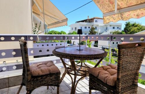 Paralia Porovitsis Maison | Akrata Maisonette