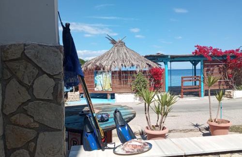 Egira Maison | Akri Rooms