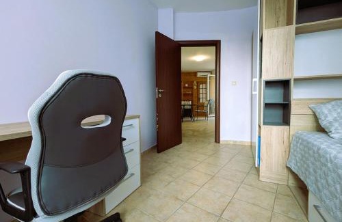 Sozopol Appartement | Akrotiri 2BR Apartment