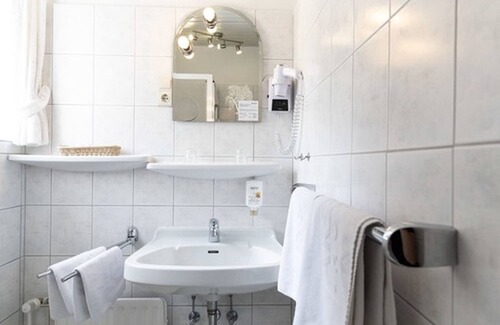 Ganderkesee Hôtel | AKZENT Hotel Thiemann Zur Jägerklause