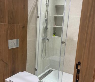 Fnideq Appartement | Al amine