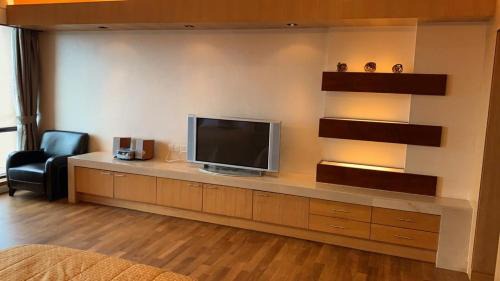 Imbi Appartement | Al SADIRGROUP AT TIME SQAURE