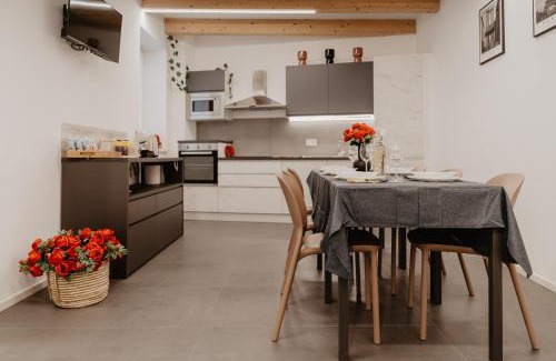 Nave San Rocco Maison | Al Vicolo Holiday Home