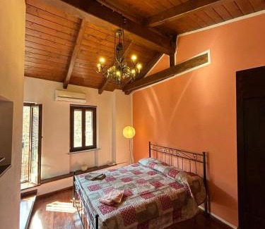 Montemagno Maison | Al Vicolo Uno