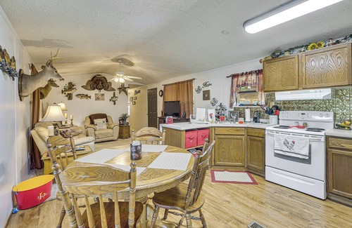 Catherine Maison | Alabama River Retreat: Dock, Fire Pit, Grill!