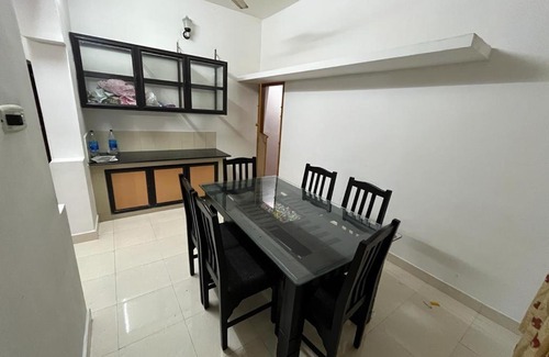 Perumbaikad Appartement | Alappattu home stay