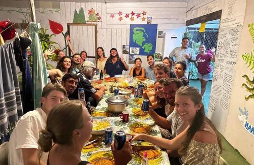 Huahine Auberge | ALAROOTS HUAHINE