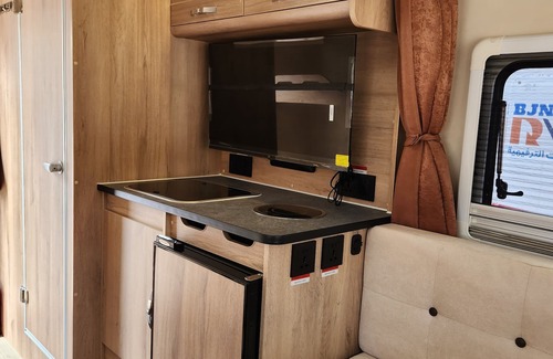 Al Ashkharah Location De VR | AlAshkhara Caravans (BJNCO RVS)