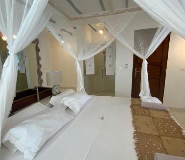 Gede Hôtel | Alawi Home