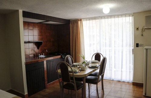 Caleta Hôtel | Alba Suites Acapulco
