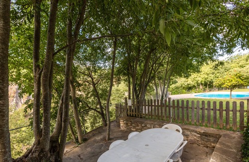 Salas de Pallars Appartement | Alberg La Solana - 31 - Habitación Cuádruple (4 - 6 Plazas)