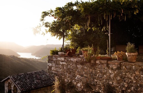 Labro Hôtel | Albergo Diffuso Crispolti