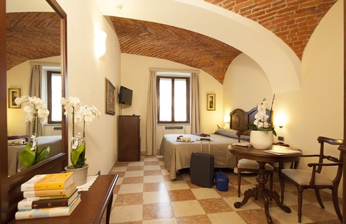Pollenzo Hôtel | Albergo La Corte Albertina