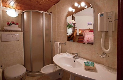 Fielis Hôtel | Albergo Miramonti