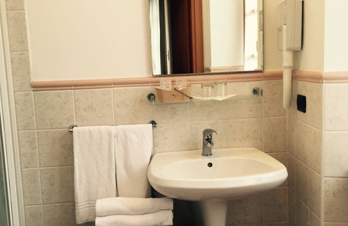 Langhe and Roero Hôtel | Albergo San Lorenzo
