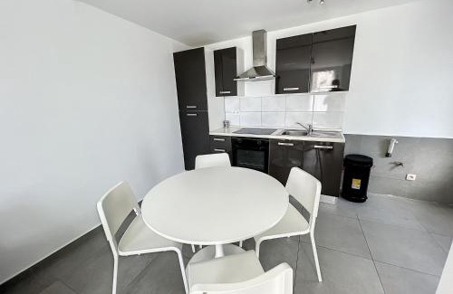 Ransart Maison | Albert 18 Brussels-charleroi-airport
