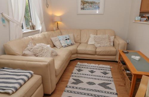 Falmouth Maison | Albert's Den
