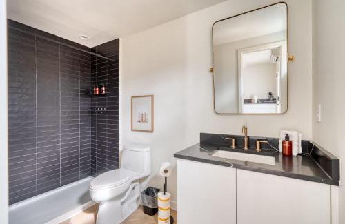 Alberta Arts District Hôtel | AlbertaArts Happy Place Mother-In-Law Suite