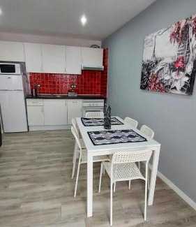 Numancia Appartement | Albufera Apartments 1min Metro