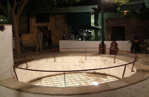 Se Maison | 'Alcova do Arco' inside IX century City Walls at Old Town nearby 4 islands