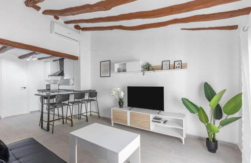 Alcoy Appartement | Alcoy Old Town - Reformed Penthouse with AC and wifi