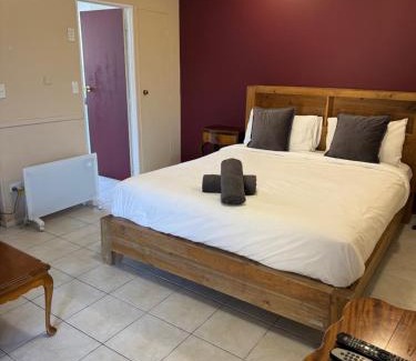 Picton Hôtel | Aldan Lodge