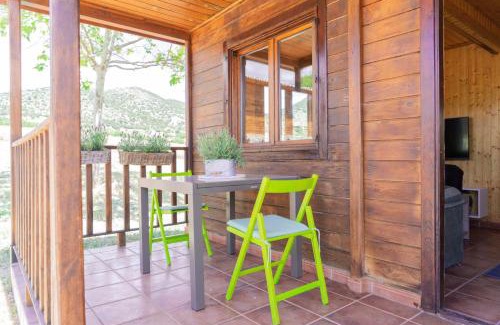 Moratalla Maison | Aldea Los Odres - Cabañas de Madera de 1ª con Piscina Privada y BBQ en la puerta