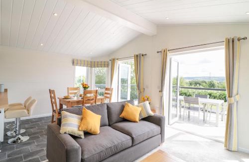 Teigngrace Maison | Alder Lodge