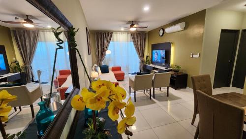 Shah Alam Appartement | Aldridge Residence Tropical Suite - EMIRA