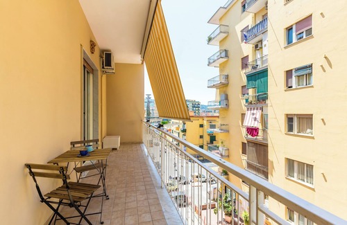 Fuorigrotta Appartement | AleHouse at Napoli Expo