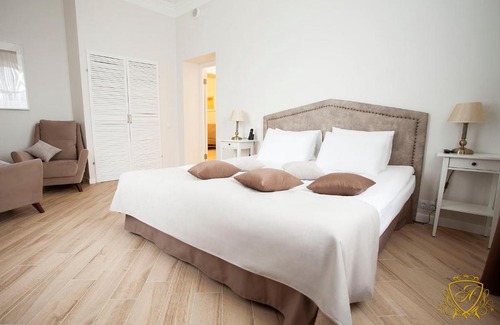 Petrodvortsovy District Hôtel | Aleksandriya Peterhof