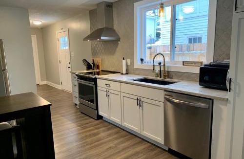Hermann Maison | Alemania Haus - Cozy Rambler on Market Street!
