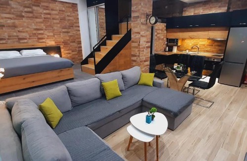 Serres Appartement | Alexander apartment serres