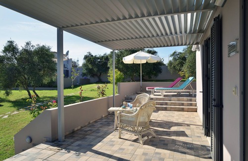 Kato Stalos Appartement | L'atelier de jardin d'Alexandra