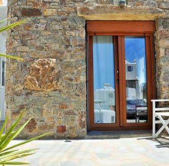 Tourlos Hôtel | Alexandra Suites & Rooms - MYKONOS PORT