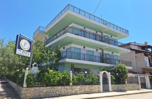 Paralia Dionysiou Appartement | Alexias