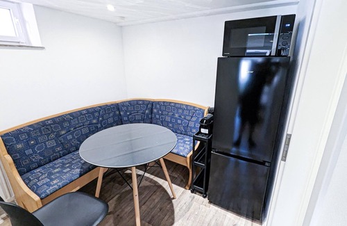 Ludwigsburg Appartement | ALFA Ludwigsburg City 3 Zimmer 5 Betten Küche Netflix INET WM