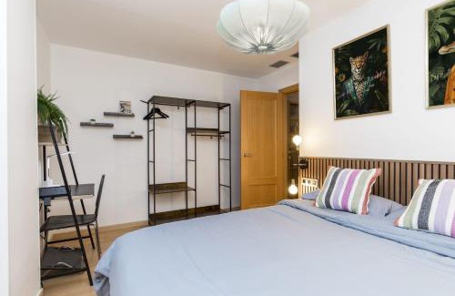 Zaragoza Old Town Appartement | Alfonso Suites - 1 plaza de parking gratuita en los apartamentos de 4 y 7 huéspedes