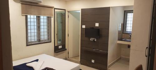 Perambur Purasavakam Maison | Alfouz Guest House