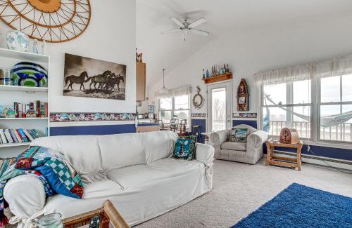 Algoma Maison | Algoma Vacation Rental with Fire Pit and Lake Views!