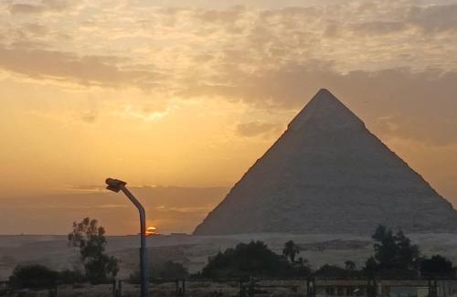 Kafrat al Jabal Lit Et Petit-Déjeuner | Alia Pyramids View