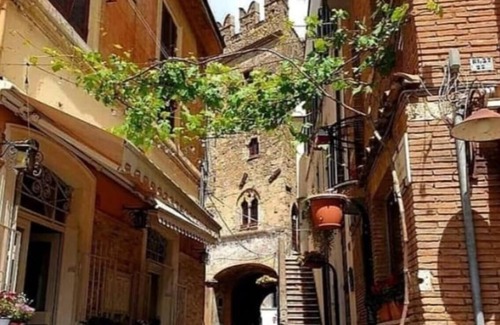 Nettuno Appartement | Alice's House a stone's throw from the sea and the old town of Neptune