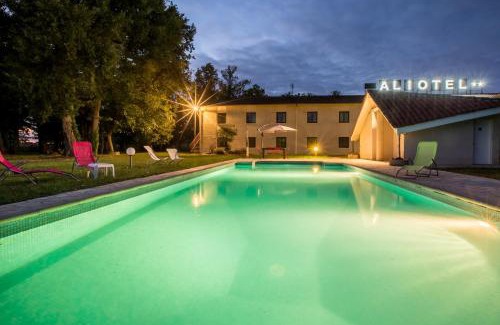 Cazeres-sur-l'Adour Hôtel | Aliotel