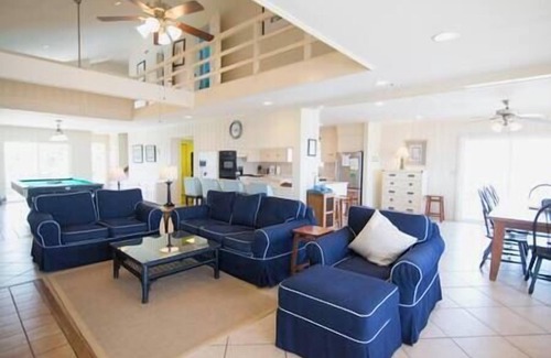 Sullivan's Island Maison | Maison classique sur la plage de Sullivan's Island avec piscine et bain à remous