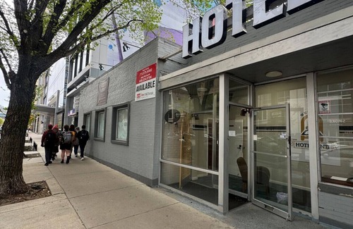 South Loop Hôtel | All Ease Private Stay |Traveler's Top Fave!