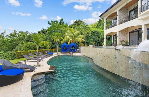 Coco Villa | All Inclusive Luxury Villa Exclusively for you and your guests