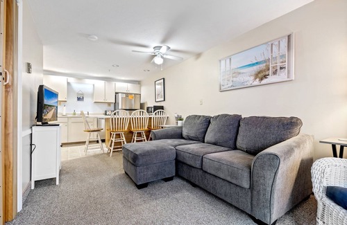 Wells Beach Copropriété | All is Wells – Incredible Location! Walk to Beach